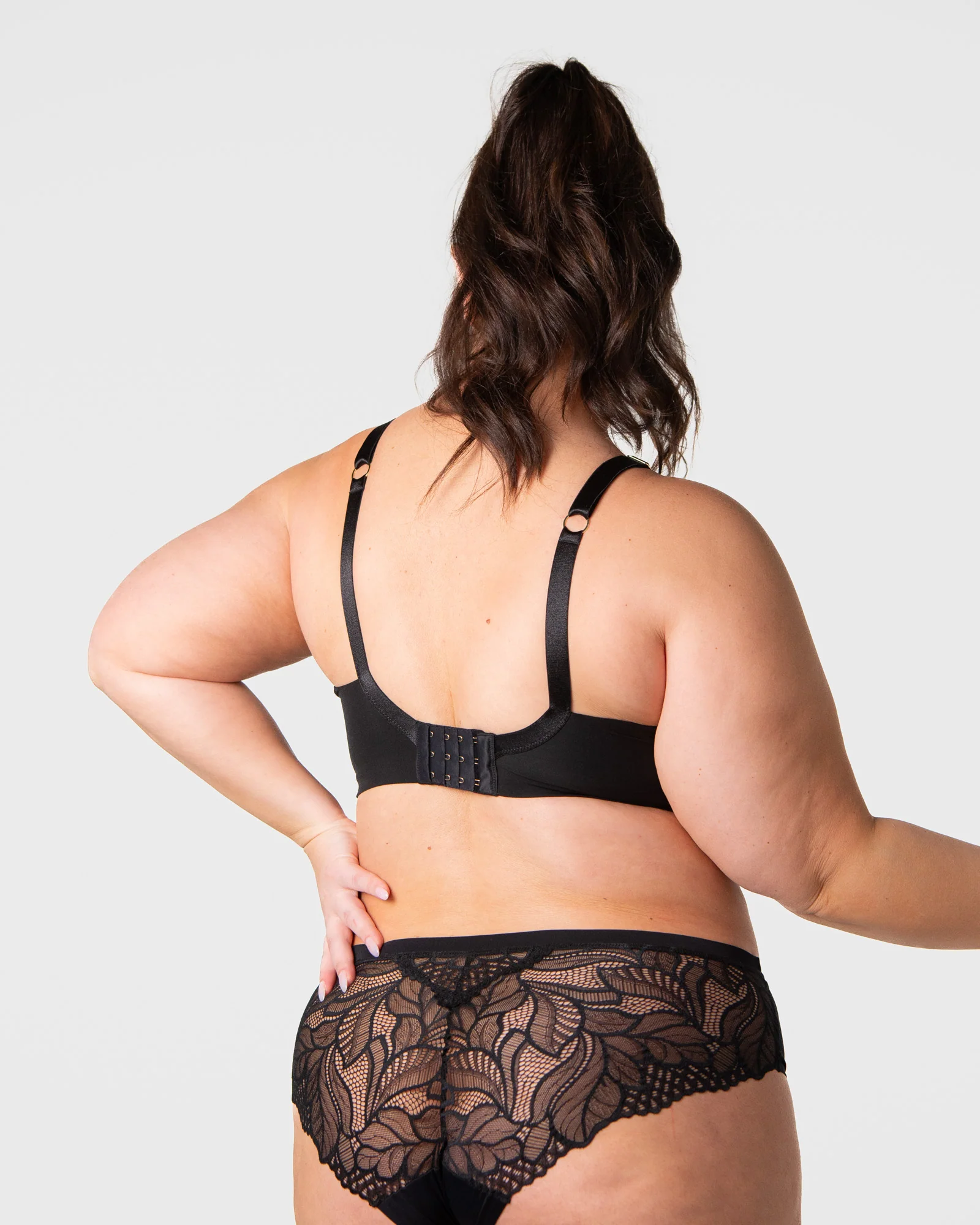 Refined Flexiwire Full Cup Bra - Black - Image 5