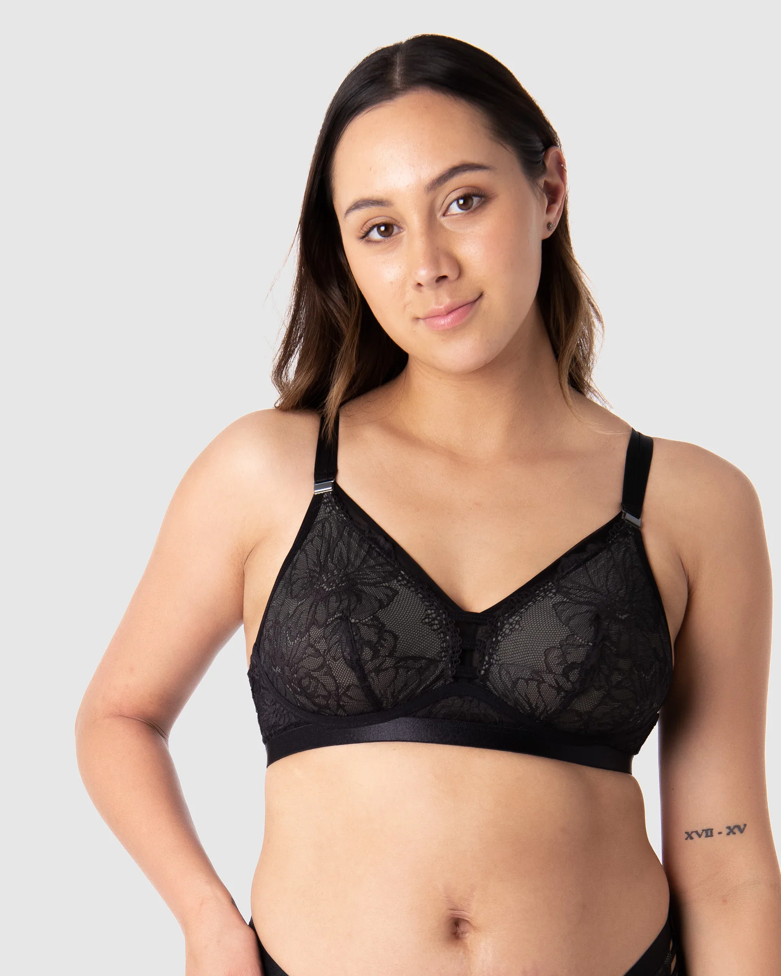 True Luxe Multifit Nursing Bra - Black - Image 5
